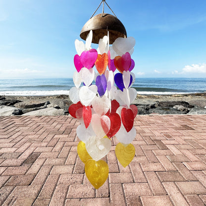 CARILLÓN DE VIENTO DE COCO Y CAPIZ - CORAZONES GRANDES - 40CM