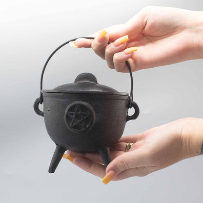 CALDERO CON PENTÁCULO