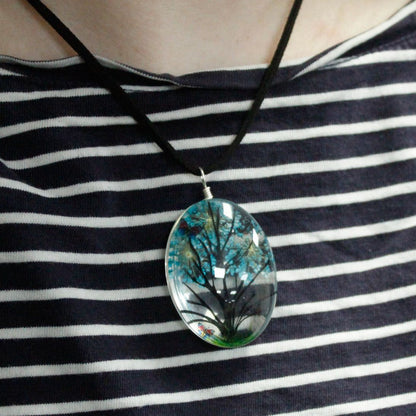 PENDIENTES Y COLLAR DE FLORES PRENSADAS - ÁRBOL DE LA VIDA BLANCO