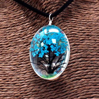 PENDIENTES Y COLLAR DE FLORES PRENSADAS - ÁRBOL DE LA VIDA AZUL