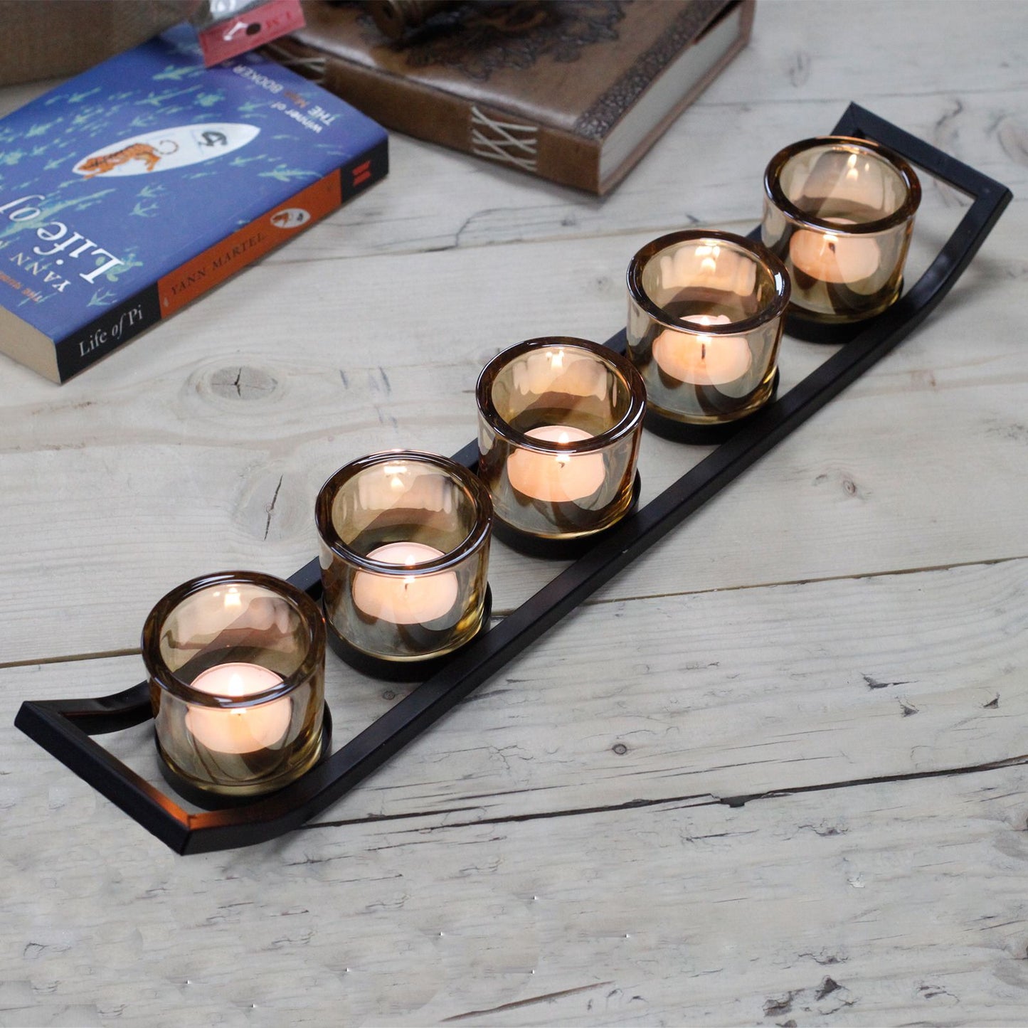CANDELABRO DE HIERRO - REPISA 5 TAZAS